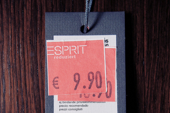 Esprit Essentials Reduced Price Tag: EUR 9.90