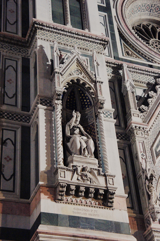 Florence: Sculpture of Eugenius P. IV on the Basilica di Santa Maria del Fiore