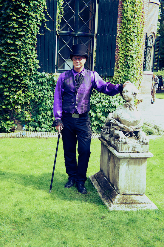 Fantasy Outift Victorian Suit @ Castlefest