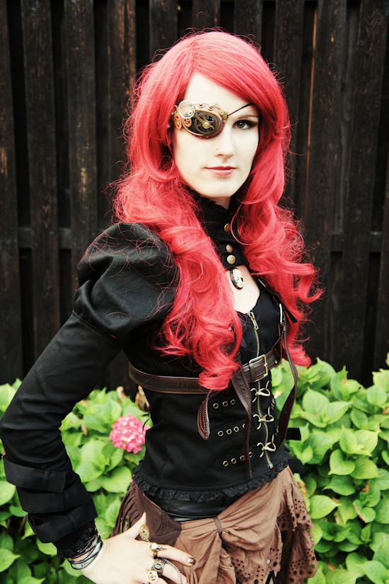 Anja Elzinga aka the Living Dread Doll in a steampunk outfit @ Castlefest 2012