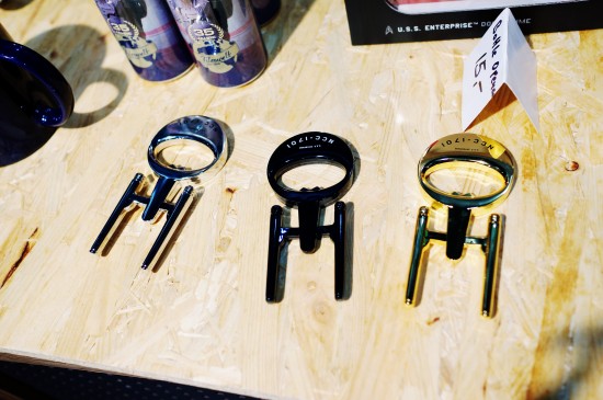 Enterprise NCC-1701 bottle openers @ Destination Star Trek Germany Convention