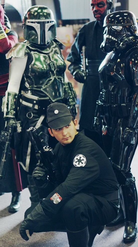 Star Wars Female Stormtroopers, Darth Maul, and Imperial Officer cosplay @ Comics Salon 2014