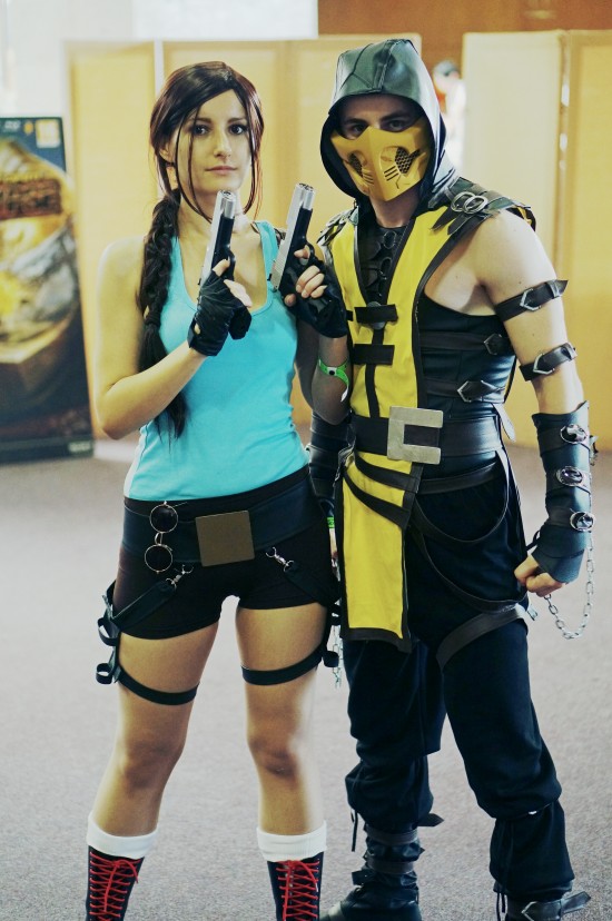 Lara Croft and Scorpion Cosplay @ Comics Salon 2014