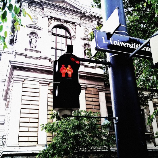 "Ampelpärchen": Pedestrian traffic lights showing same-sex couples in Vienna.