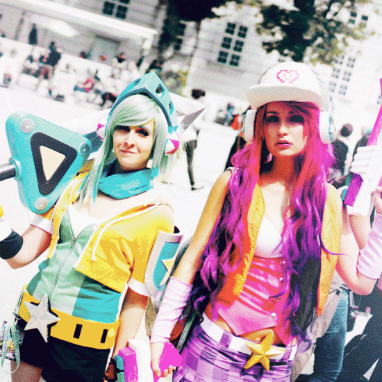 League of Legends Cosplay: Arcade Riven and Arcade Miss Fortune @ Vienna Nippon Nation 2016